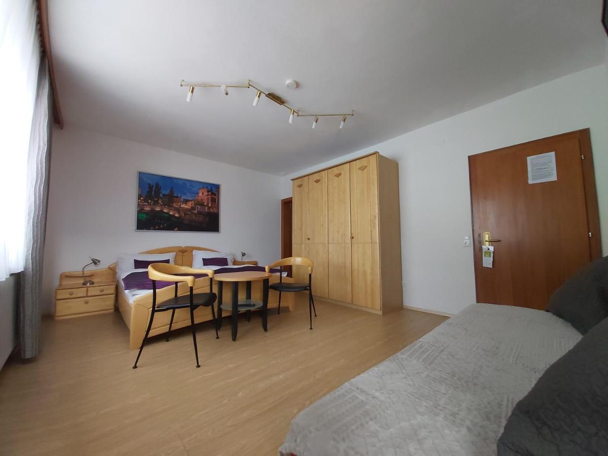 B&B Pension Karlsdorfer Hof Зеебоден Экстерьер фото